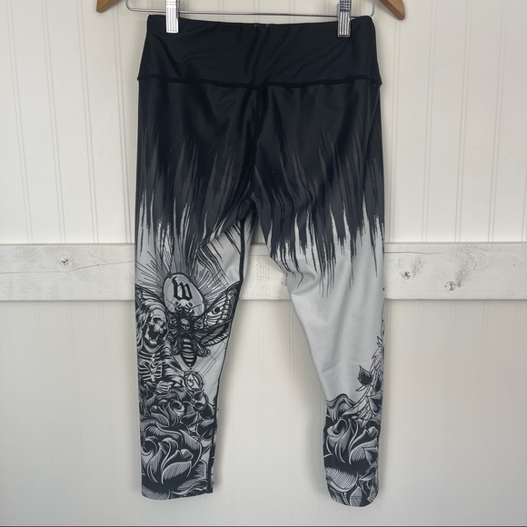 WATTIE INK Skull Cropped Runner Tights - Picture 4 of 4